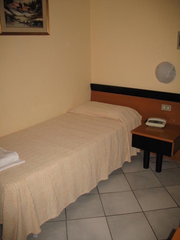 Albergo Paradiso Μοντεκατίνι Τέρμε Δωμάτιο φωτογραφία